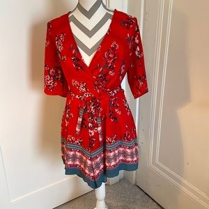 Romper with short sleeves